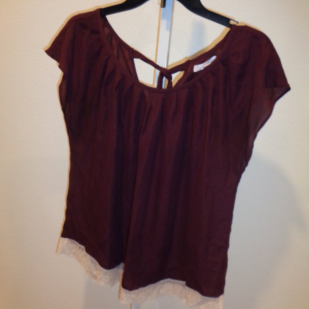 LC Lauren Conrad Pleated Blouse Top with Lace Bottom Size Medium Polyester